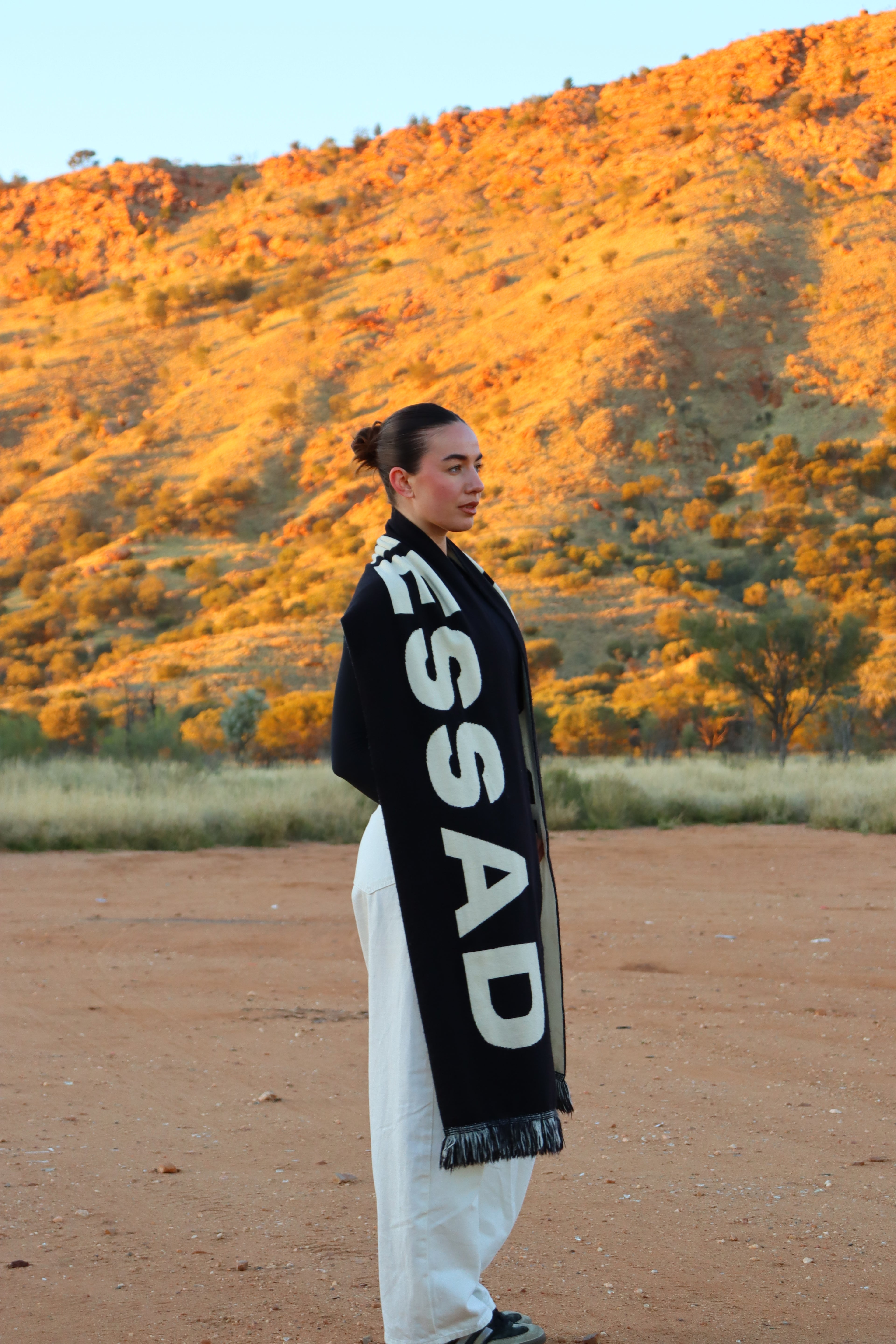 Oversized Scarf (white/black)